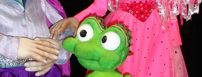 Frog and hands